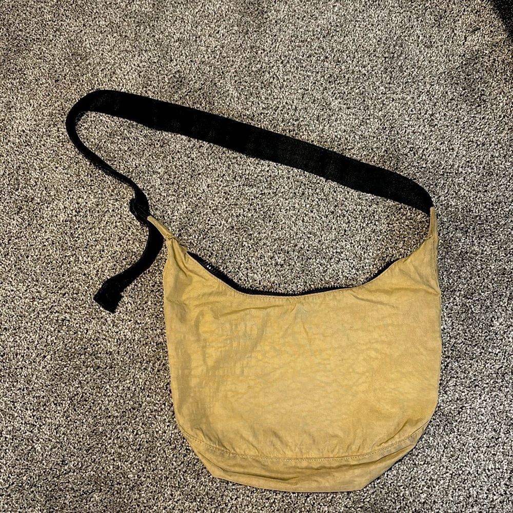 Baggu Medium Crescent Bag